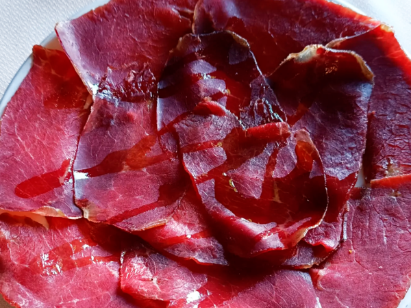 Cecina De León
